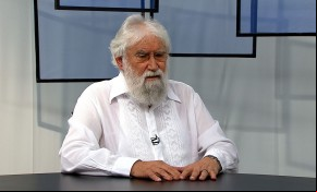 Leonardo Boff analisa questões contemporâneas